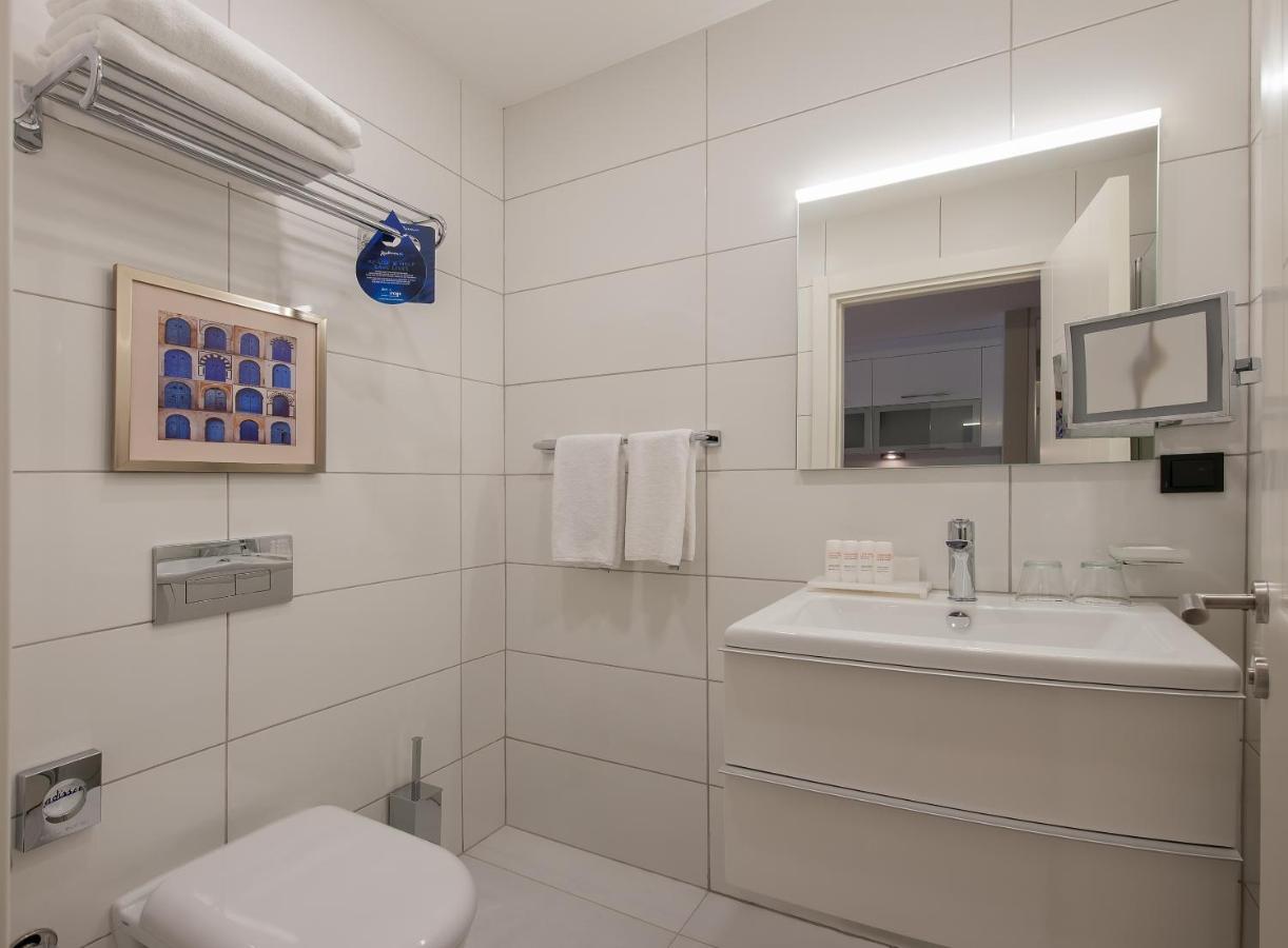 The Superior Living Batisehir Apartment Istanbul Exterior photo