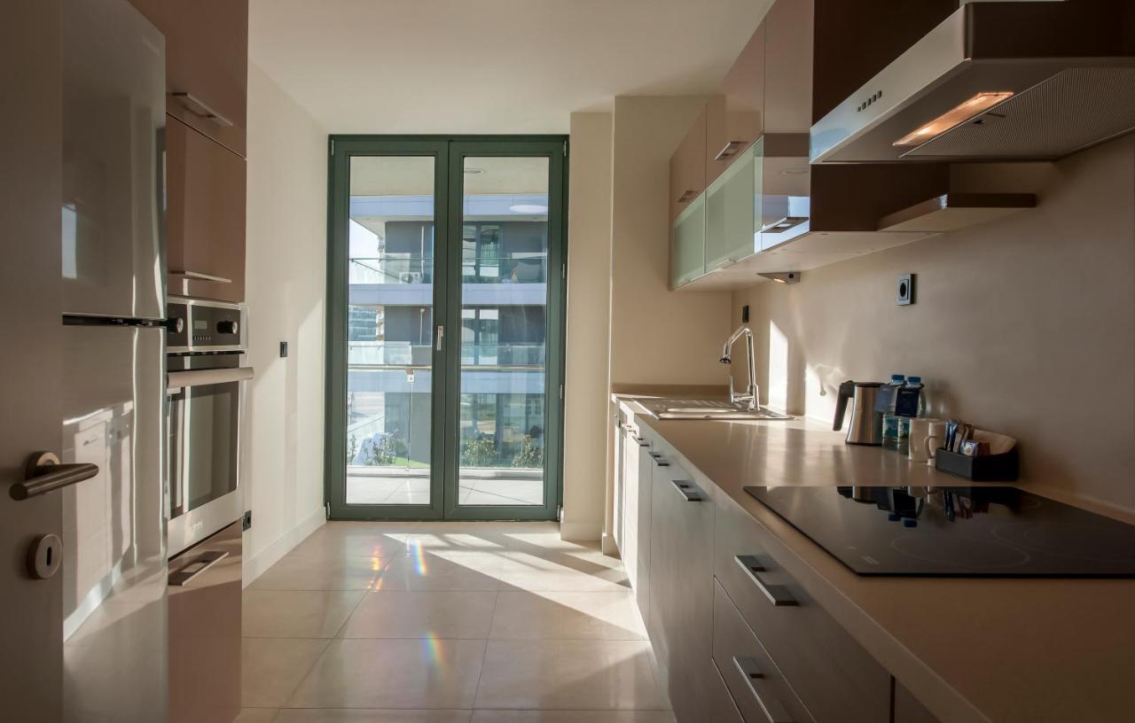 The Superior Living Batisehir Apartment Istanbul Exterior photo